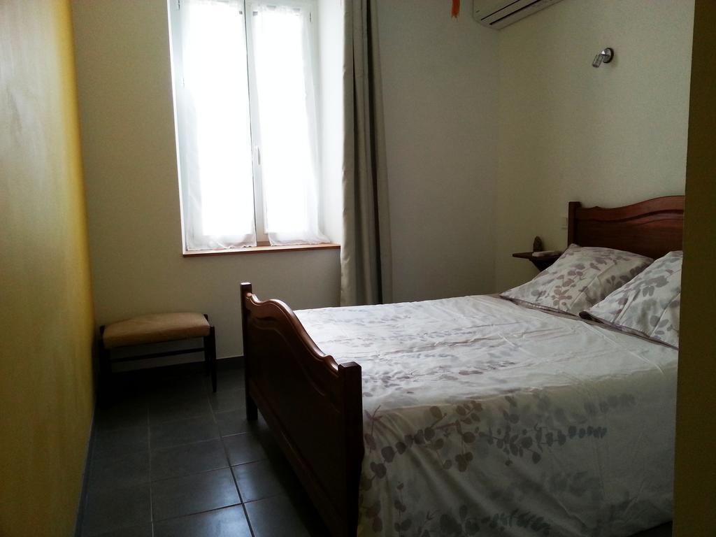 Bed and Breakfast Millot Conilhac Номер фото